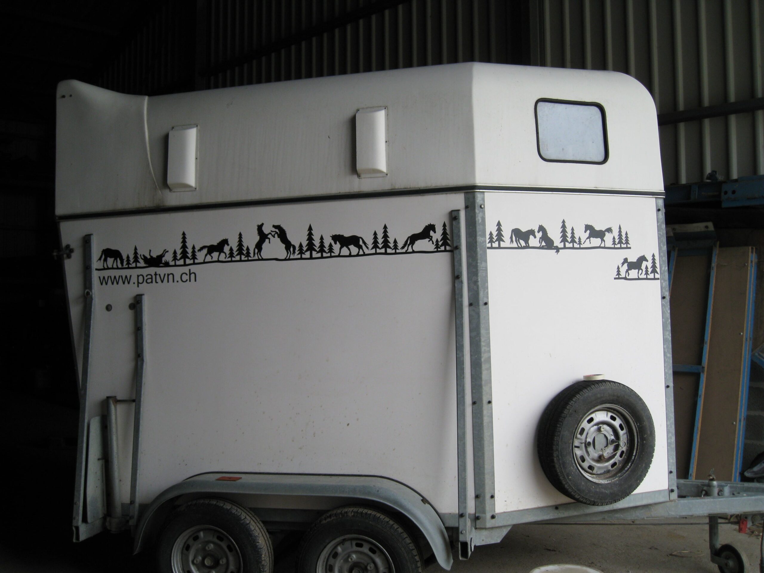 Frises "Chèvres" – Image 3